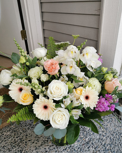 Fresh Blooms Flowers-Mother's Day Signature Designer Arrangement