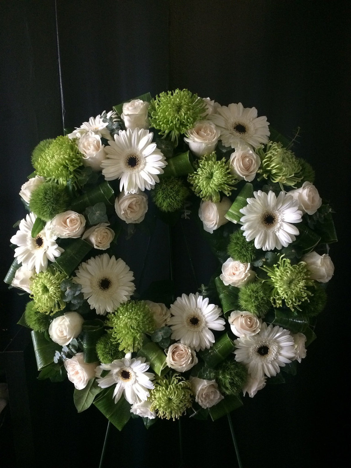 Fresh Blooms Flowers-Designer Choice Funeral Wreath
