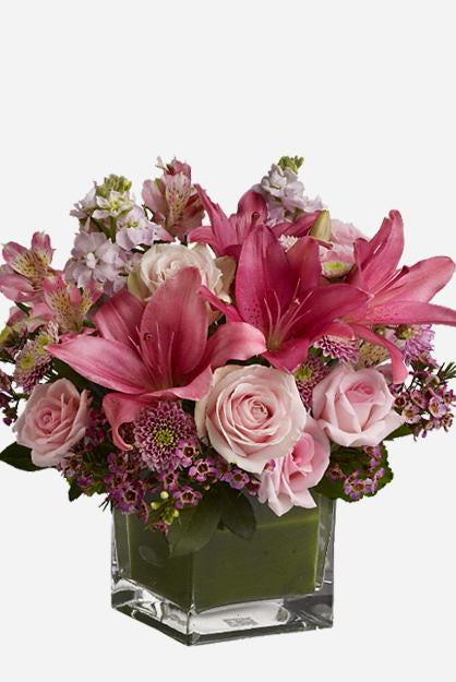 Fresh Blooms Flowers-Hopeless Romantic