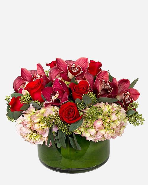 Fresh Blooms Flowers-Ravishing