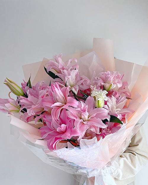 pink lily flower bouquet Pink Rose Lily bouquet