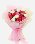 Fresh Blooms Flowers-Sweet Love Roses Boquuet
