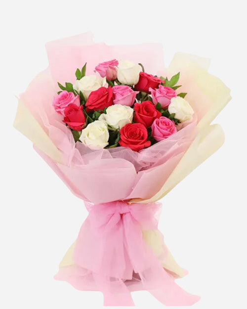 Fresh Blooms Flowers-Sweet Love Roses Boquuet
