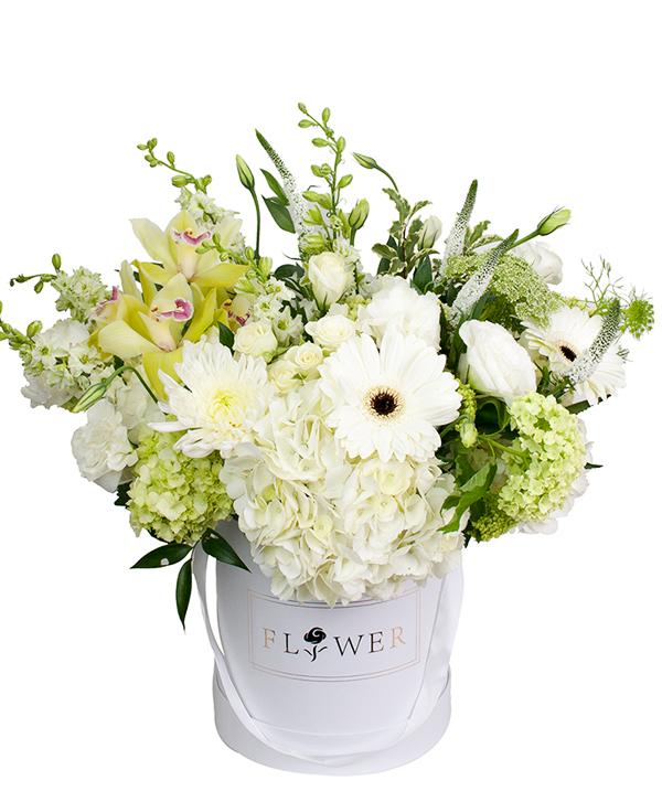 Fresh Blooms Flowers-Luxury Flower Box